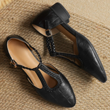 Greta – Chaussures classiques en cuir avec détail tressé