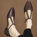 Greta – Chaussures classiques en cuir avec détail tressé