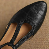 Greta – Chaussures classiques en cuir avec détail tressé