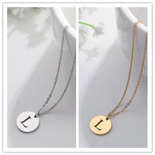 Collier Pendentif Lettre en Or Élégant