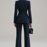 Dominique™ — Tailleur pantalon bleu nuit intemporel