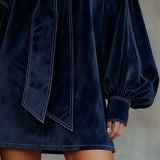Tiphaine | Mini Robe en Velours à Nœud