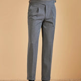Pantalon droit à plis pour homme