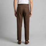 Pantalon homme à plis ajustable